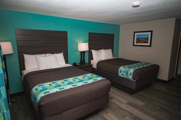 Relax Inn-Bradford image 10